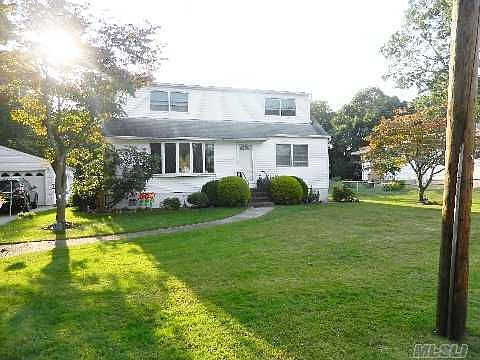 2nd image of 2360 Feuereisen Ave