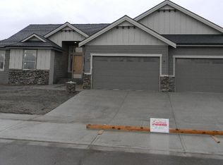 2008 W Cascade Way, Spokane, WA 99208