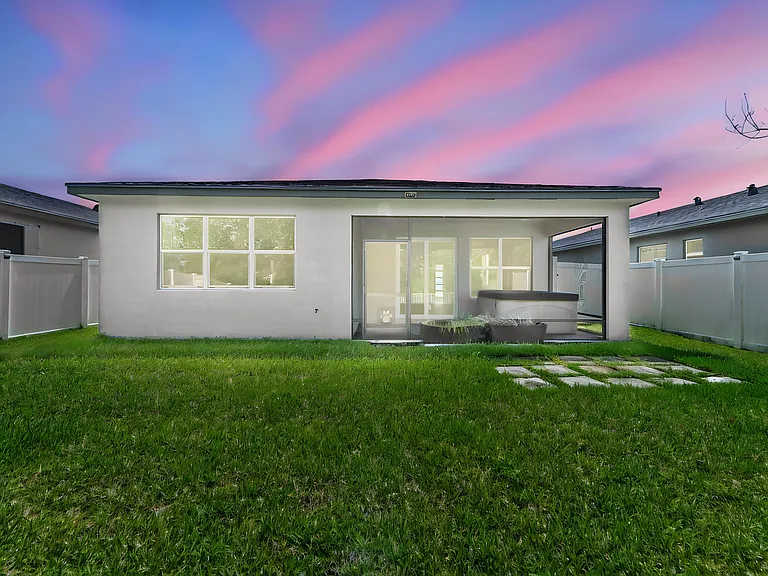 11381 SW Lyra Dr — Photo 24