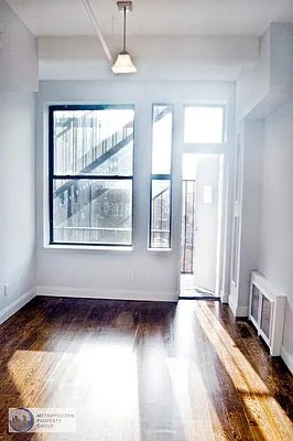 Rented by Metropolitan Property Group | media 39