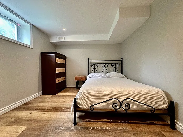 113 Scarboro Ave #BASEMENT — Photo 8