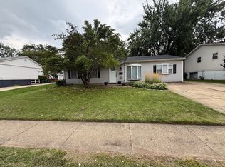 219 Murphy Dr, Romeoville, IL 60446
