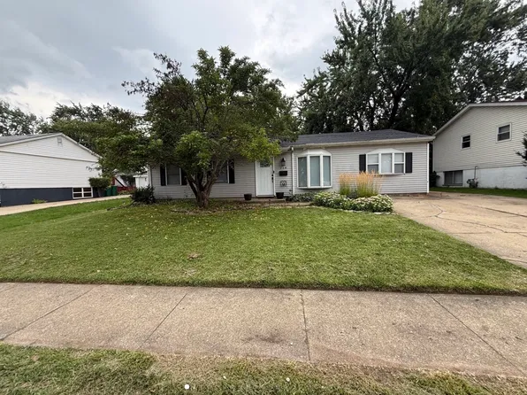 219 Murphy Dr, Romeoville, IL 60446