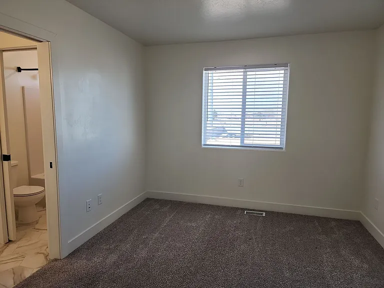 4283 W Highway 56 #13 — Photo 17