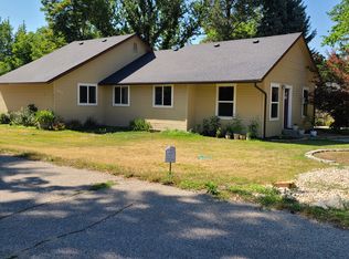 2911 N Tamarack Dr, Boise, ID 83703
