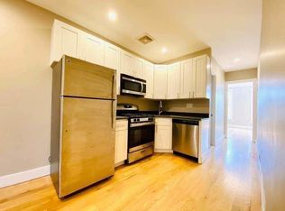60-23 53rd St #2F, Maspeth, NY 11378