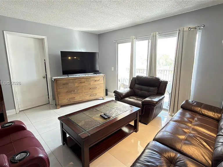 12500 SW 5th Ct #307M — Photo 25