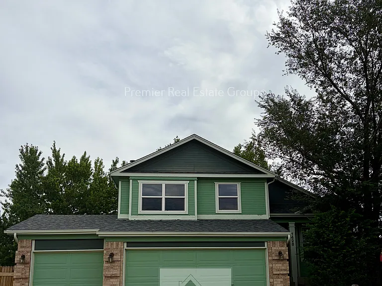 1428 Coolcrest Dr — Photo 1