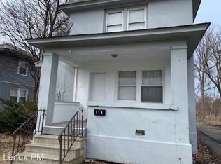 719 N Perry St, Pontiac, MI 48342