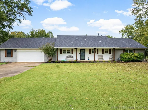 6425 E Cedar Creek Rd, Claremore, OK 74019