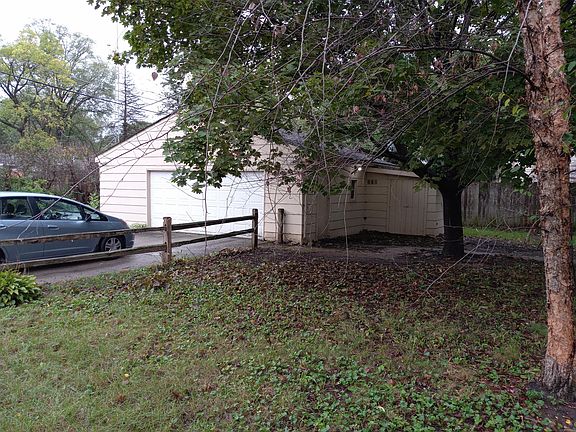 5th image of 2021 Kilburn Ave