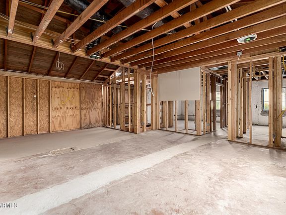 4th image of 1423 E CORONADO Road