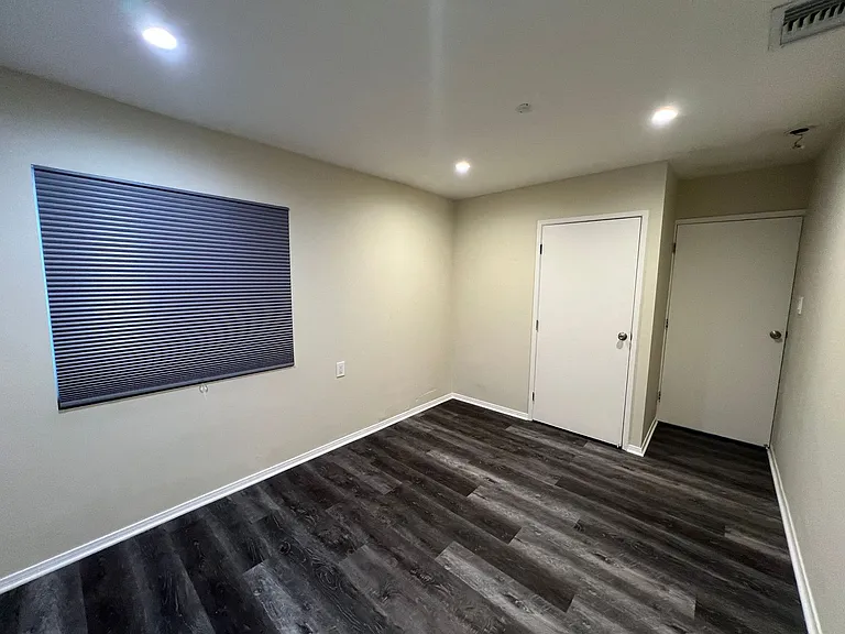 8206 N Wheatland Ave — Photo 30
