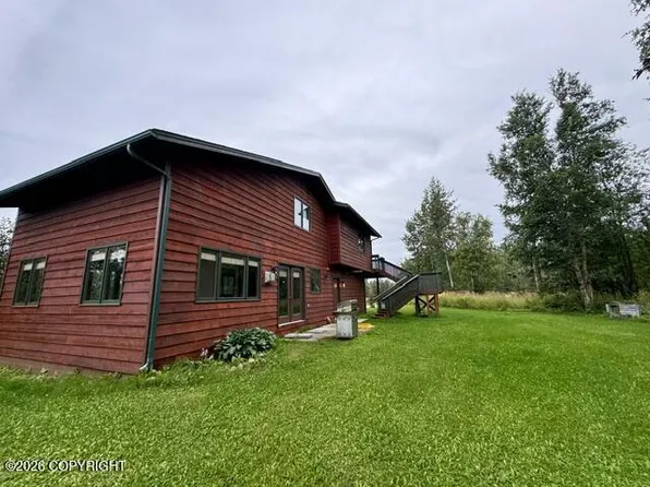 5305 E Iroquois Ct, Wasilla, AK 99654