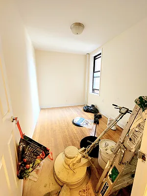 Rented by Oxford Property Group | media 27