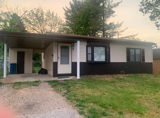 117 Solley Dr, Ballwin, MO 63021