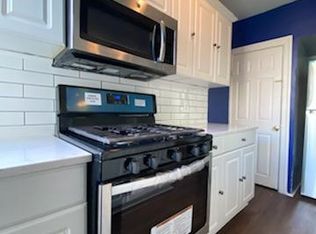 89 E Montana St, Philadelphia, PA 19119