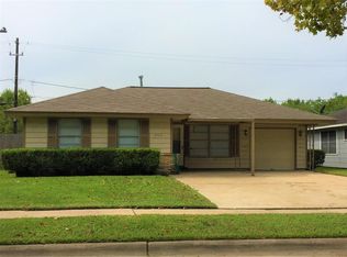 302 Linda St, Deer Park, TX 77536