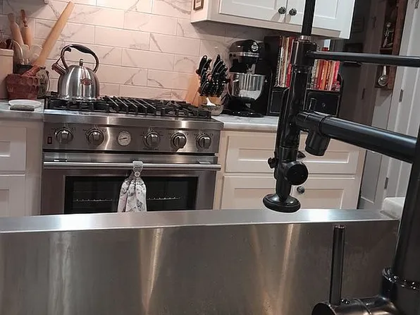 102 Swainsons Ct, Kathleen, GA 31047