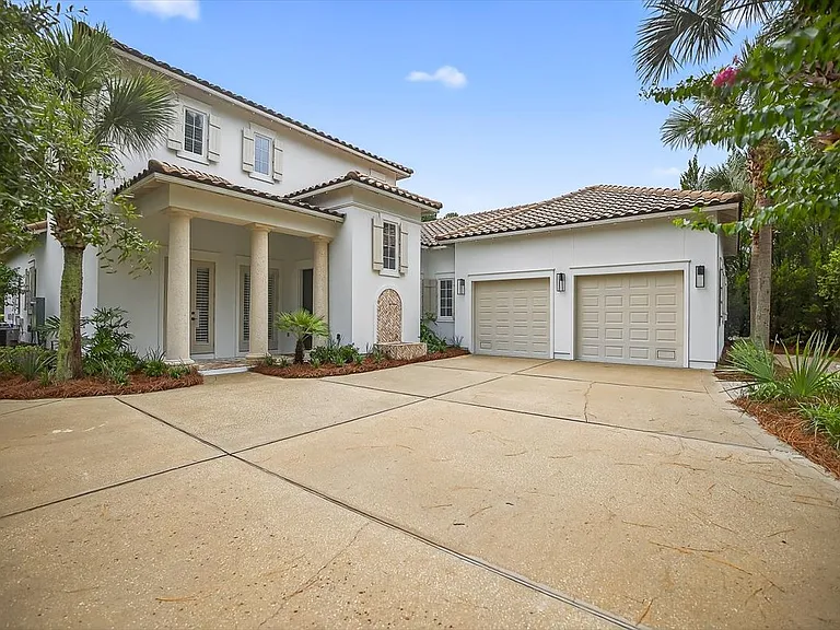 3161 Club Dr — Photo 38