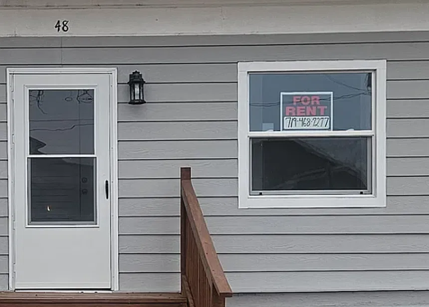 3 bed, 1969 sqft, $1,500 — Photo 2
