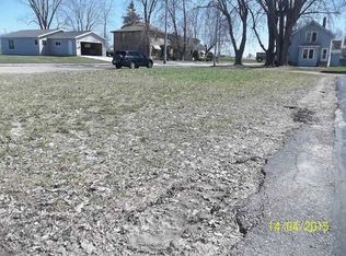 201 S Peach Ave, Marshfield, WI 54449