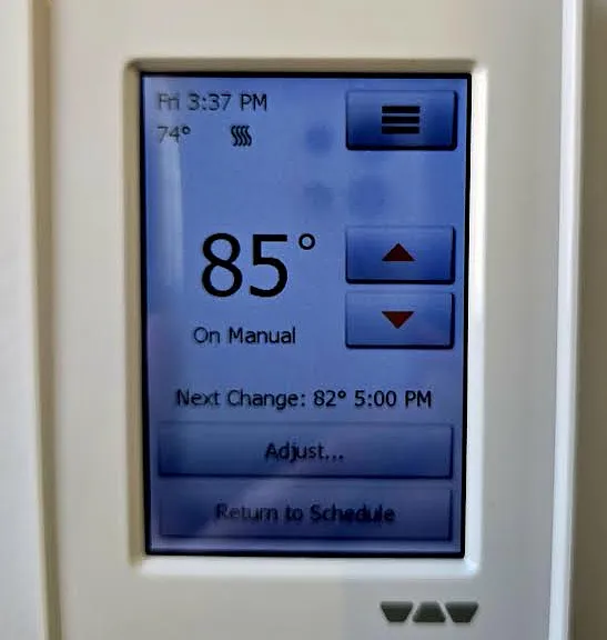 Heated bathroom floor
