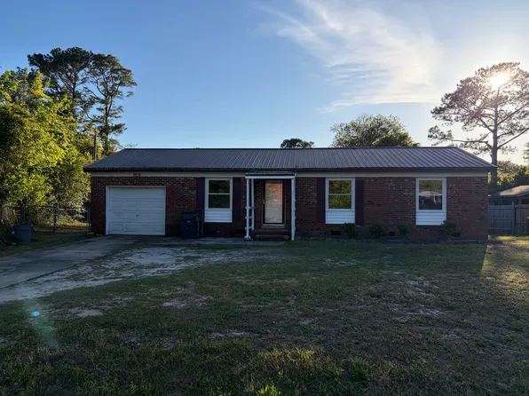 4838 Ilex Dr, Wilmington, NC 28412