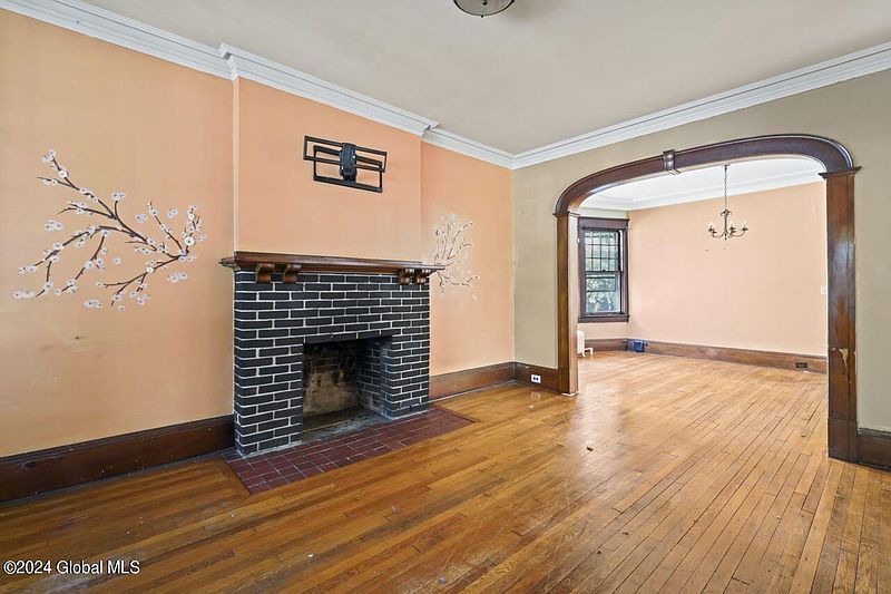 5th image of 315 Partridge Street