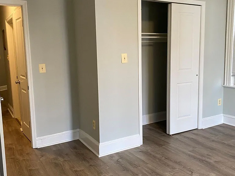 2723 Saint Paul St #2 — Photo 9