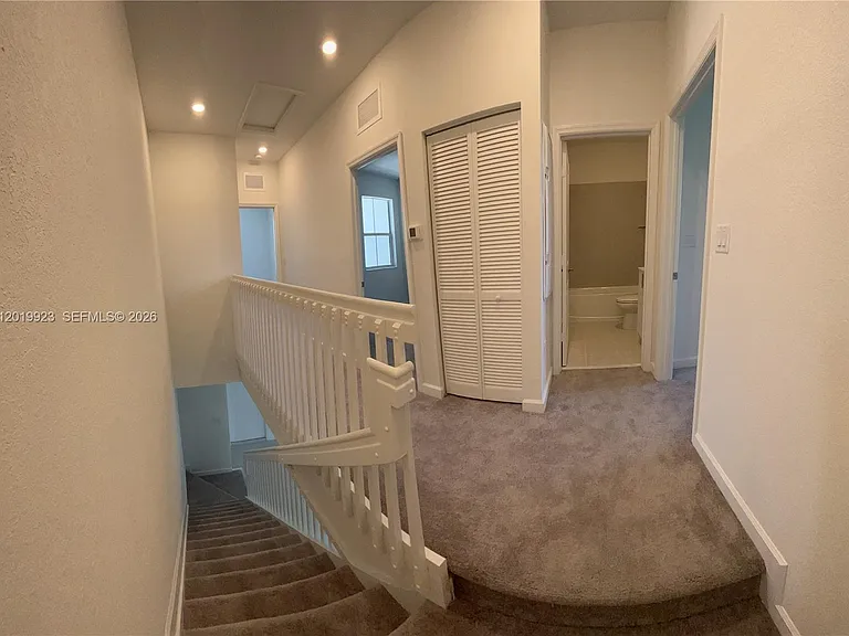 2628 SE 19th St #2628 — Photo 6