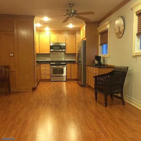 1st image of 143 Elmer St