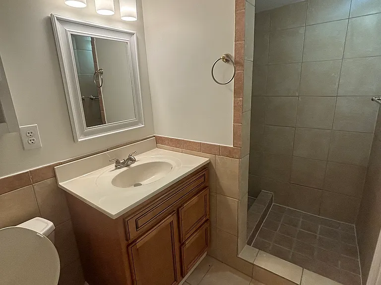 2215 Ranch Trl — Photo 10