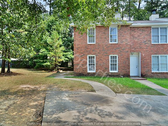 2nd image of 121 Manorwood Ct