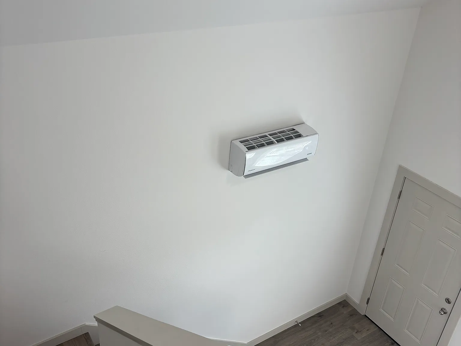 2 bed, 650 sqft, $1,450 — Photo 2