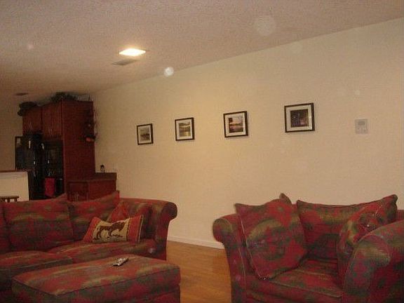 5th image of 9381 Beauclerc Wood Ln N