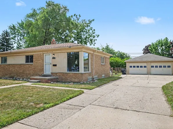 22282 E Schafer St, Clinton Township, MI 48035