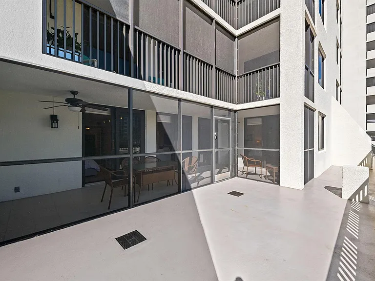 3420 S Ocean Blvd #3P — Photo 17