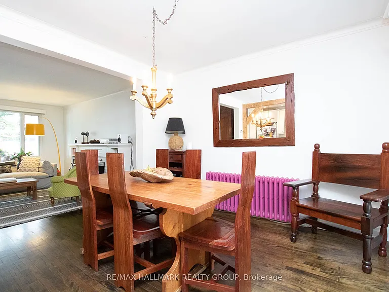 42 Glengarry Rd — Photo 10
