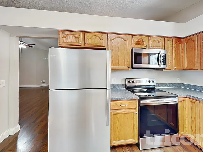 1115 Hardwood Dr — Photo 5