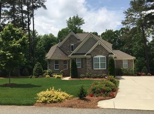 5505 Brook Edge Dr, Raleigh, NC 27613