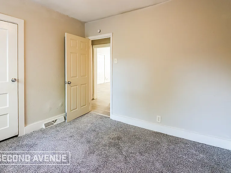 7022 S Benton Ave — Photo 16
