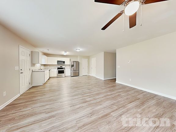 2nd image of 4120 Devonwood Ct