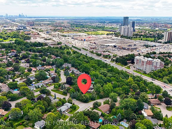 2nd image of 58 Parkview Pl
