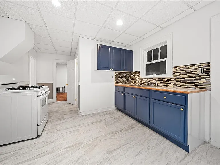 26 Doubleday St — Photo 19