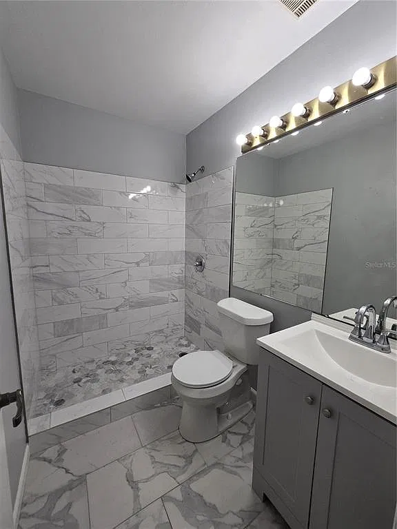 3 bed, 2.0 bath, 1184 sqft, $2,175 — Photo 4