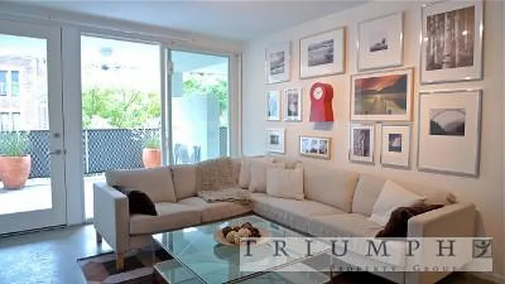 Rented by Triumph Property Group | media 20