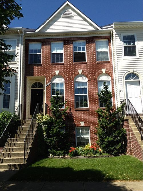 1st image of 7742 Desiree St