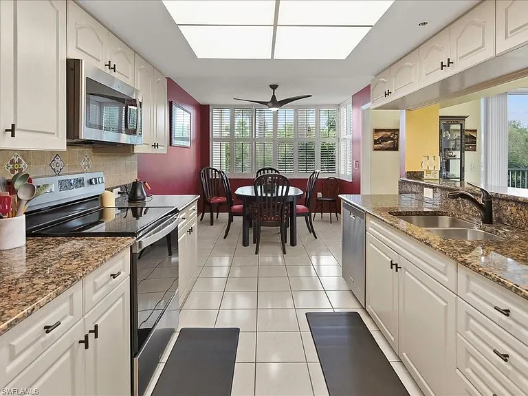 5550 Heron Point Dr #105 — Photo 6
