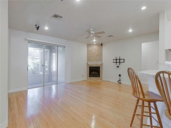 4th image of 2983 60th Ave S